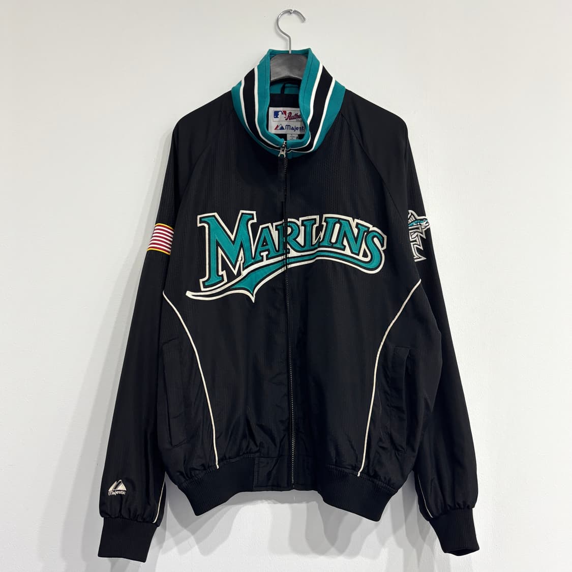 마제스틱 MLB 말린스 블랙 야구 점퍼 상품이미지1