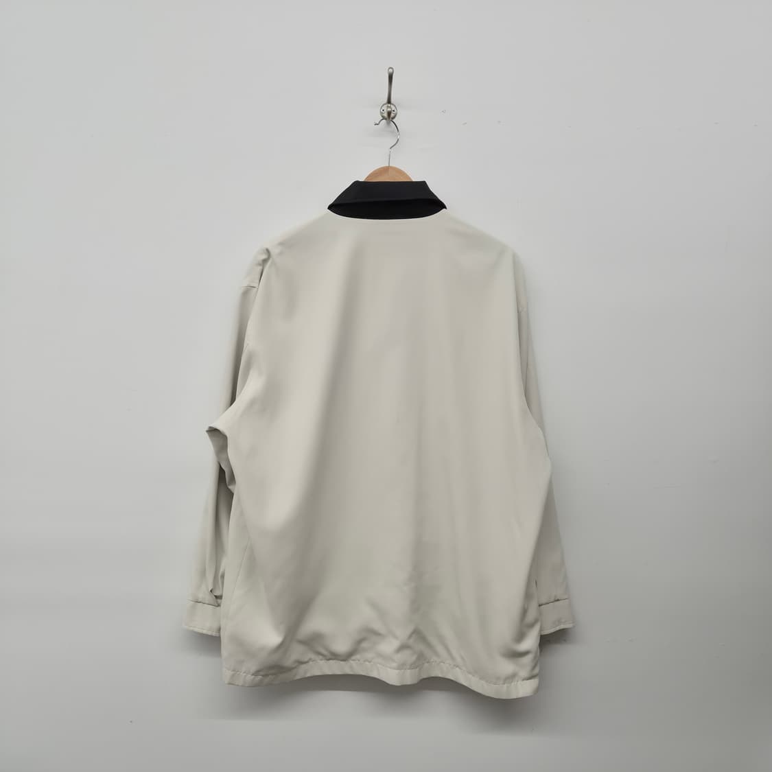 입생로랑 아이보리 앤 레드 리버시블 폴리쉘 자켓 남성 M 상품이미지5