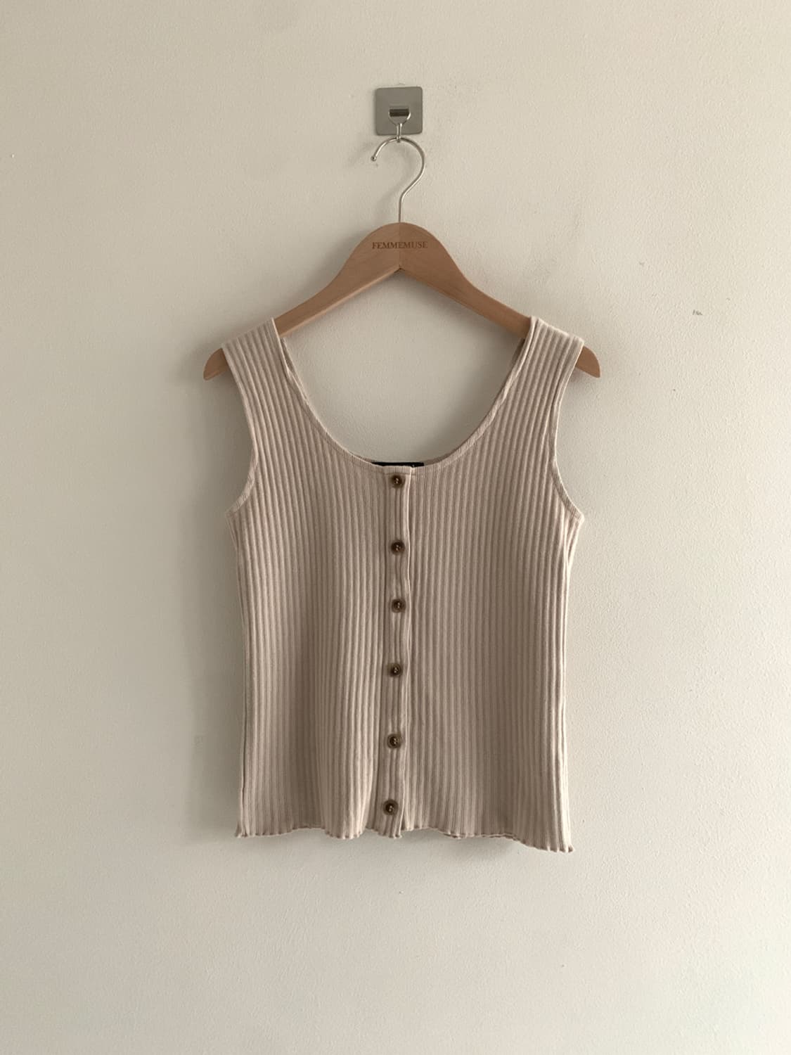 Knit Button Sleeveless Top 상품이미지1