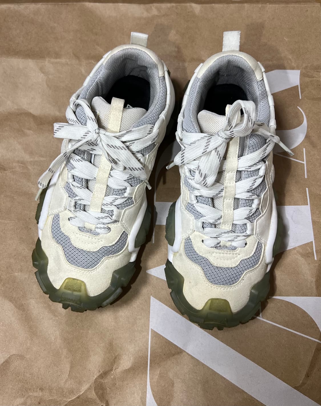 아크네스튜디오 볼스터 스니커즈 운동화 36 상품이미지2