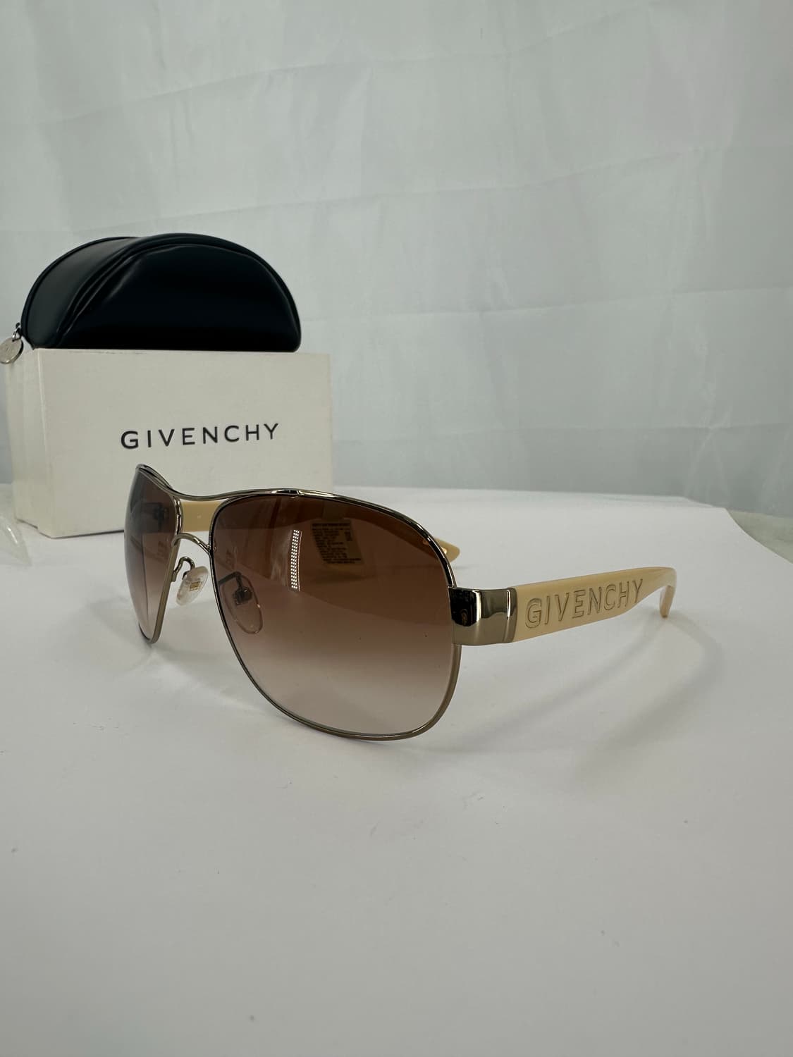 [새상품 무료배송] 정품 지방시 Made in Italy 선글라스 상품이미지3