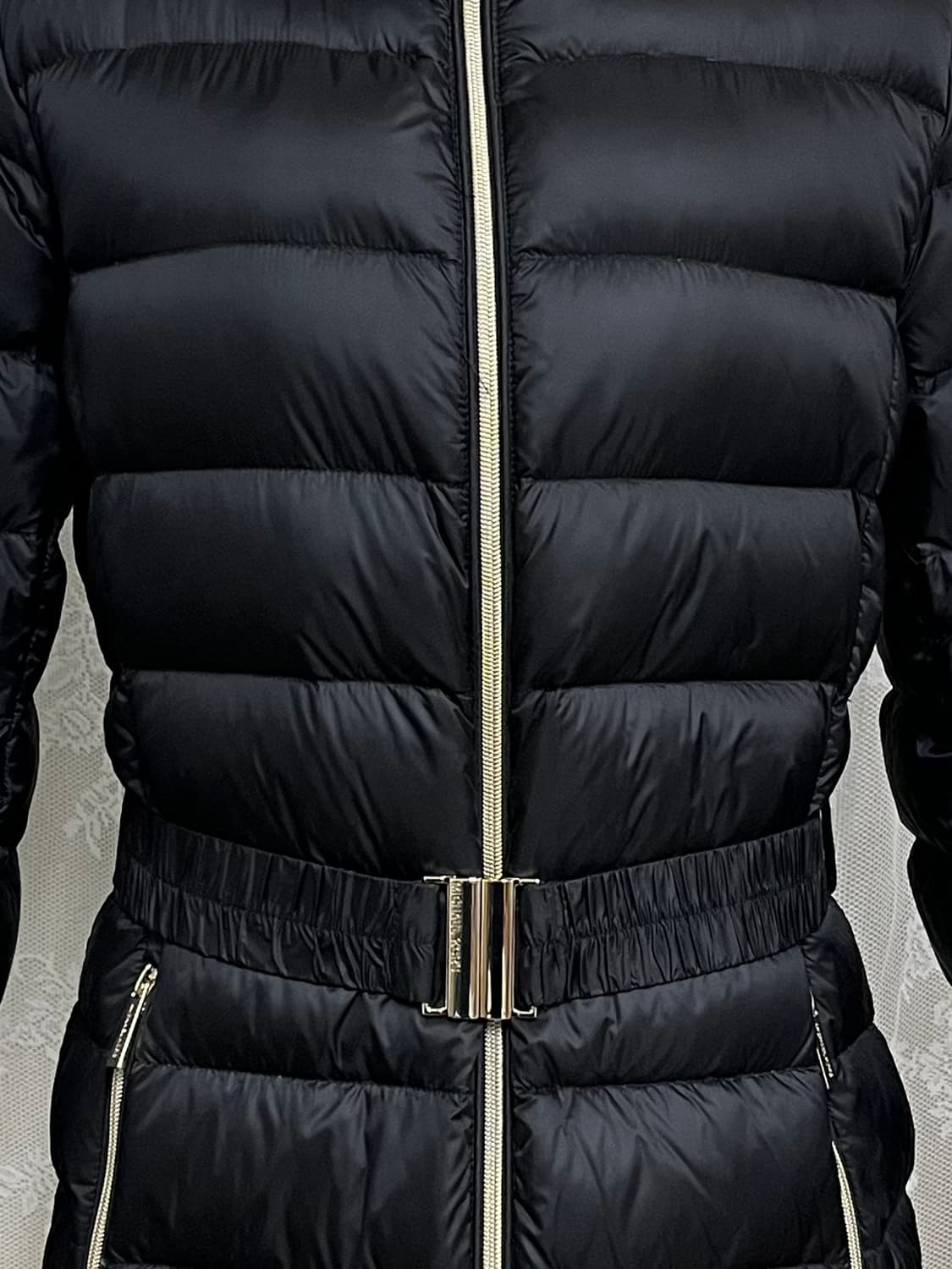 M) 마이클코어스 경량 벨트 패딩 블랙 상품이미지4