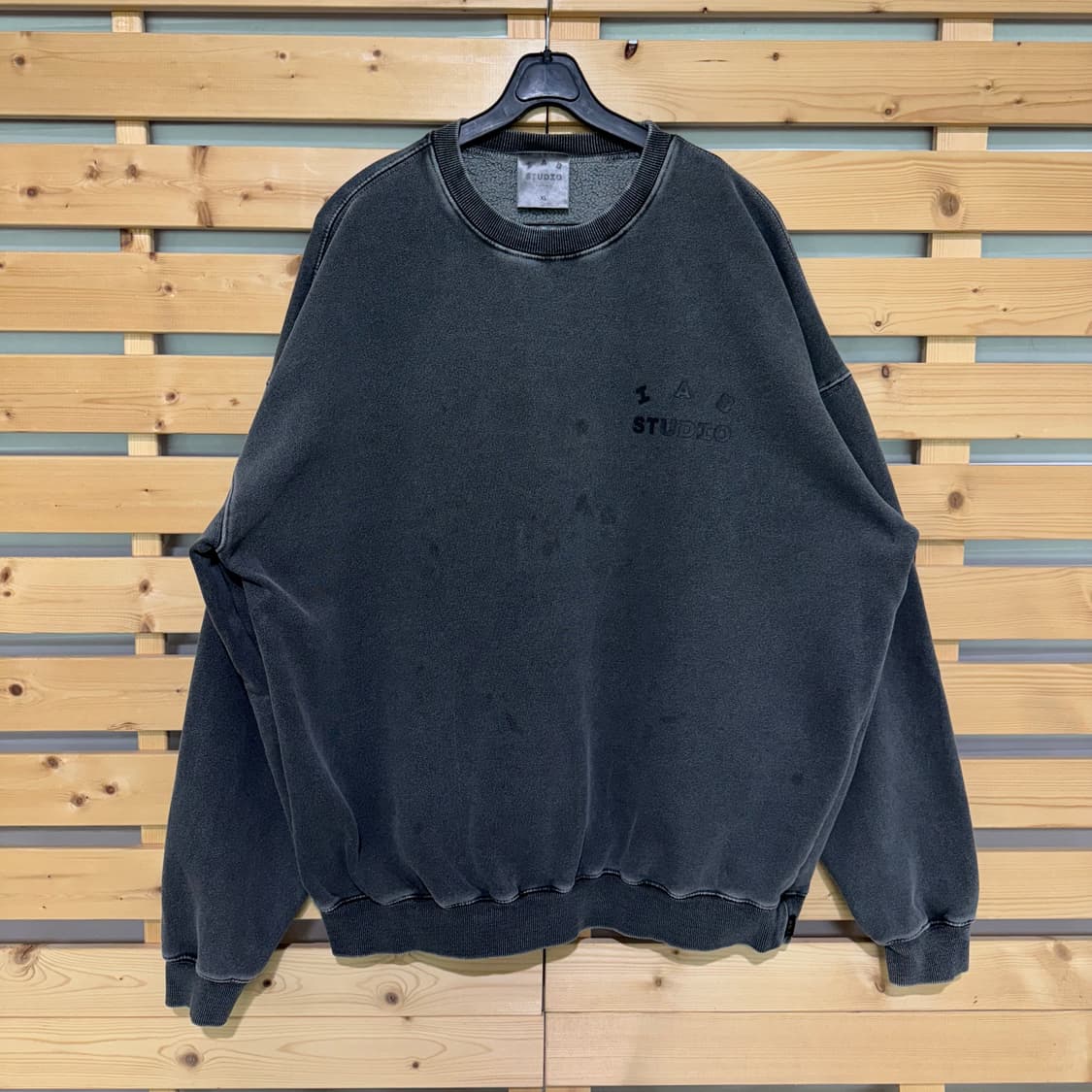 아이앱스튜디오 맨투맨 상품이미지1