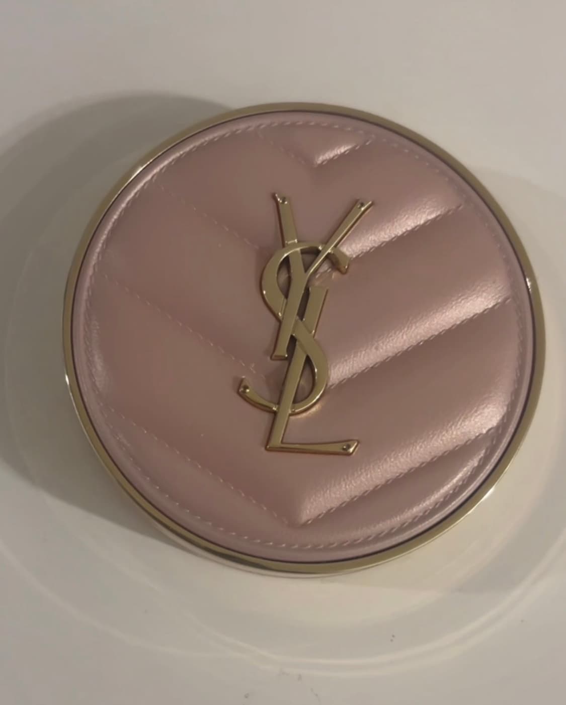 입생로랑쿠션 상품이미지1