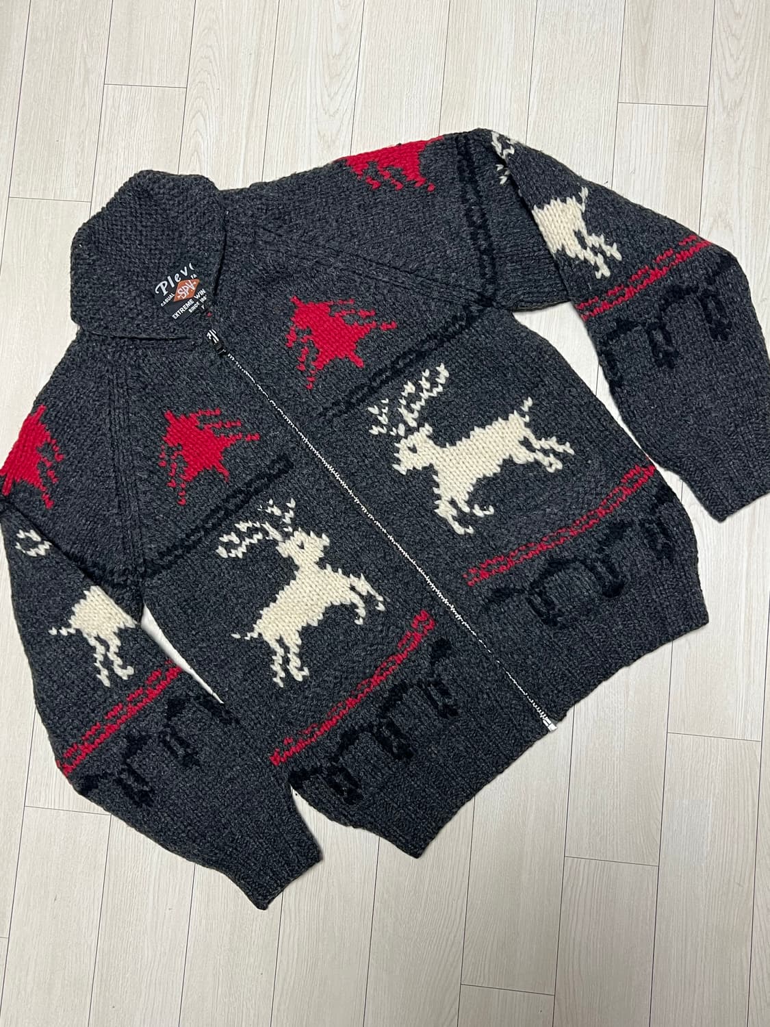 Plevo 니트 집업 가디건 사슴패턴코위챤 Free사이즈 상품이미지1