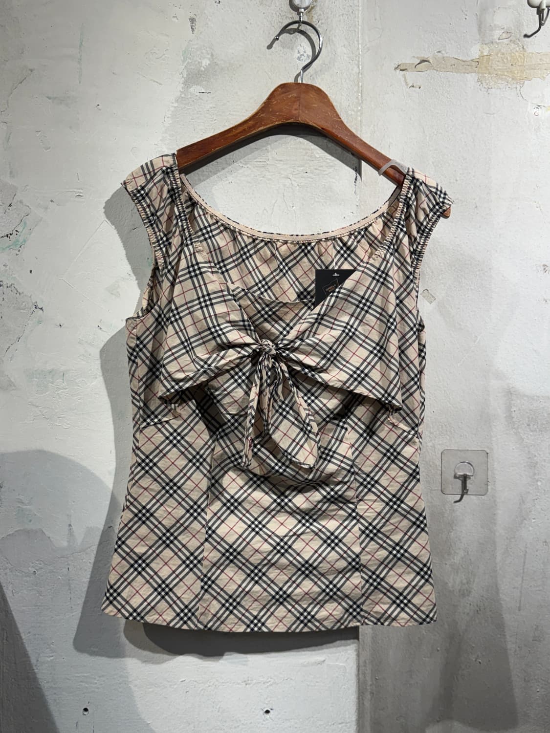 Burberry beige plaid sleeveles 상품이미지1