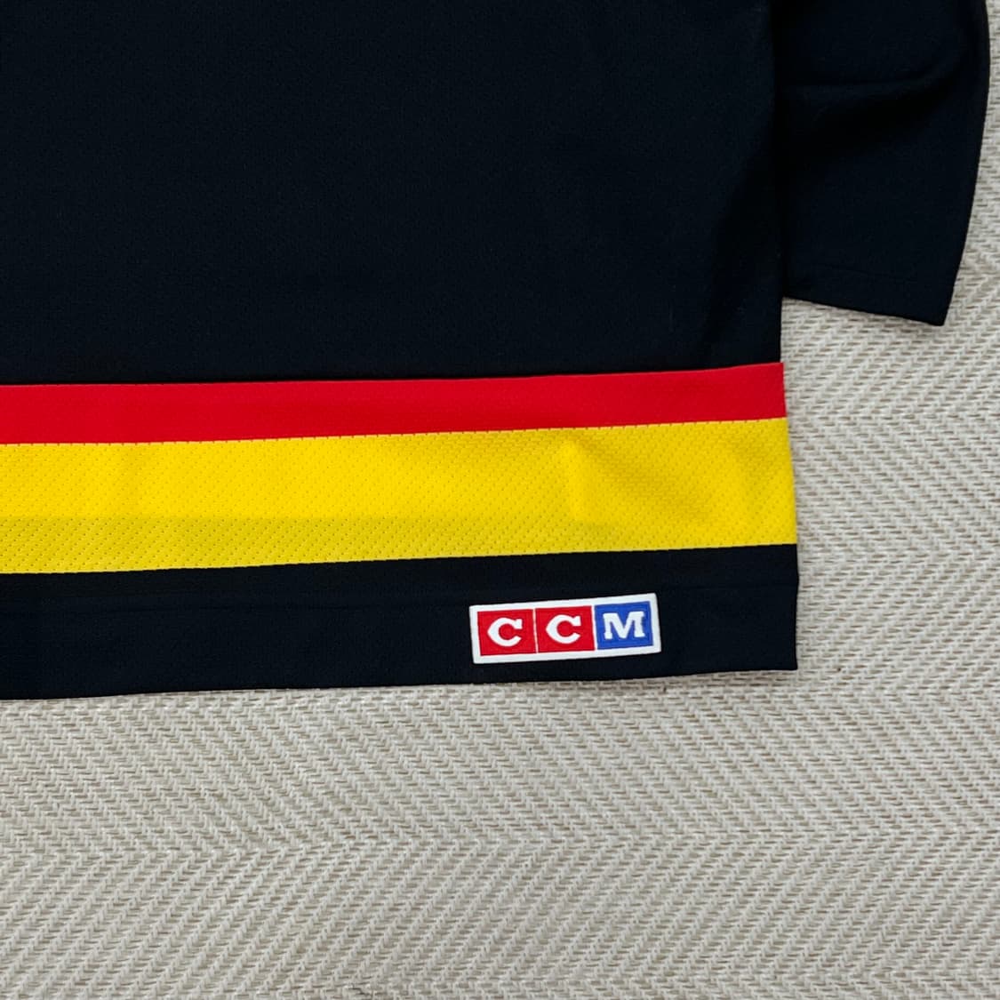 ccm 벤쿠버 캐넉스 하키져지 r3251 상품이미지5