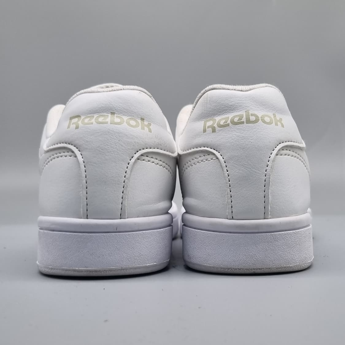 리복 로얄 컴플리트 운동화250 상품이미지4