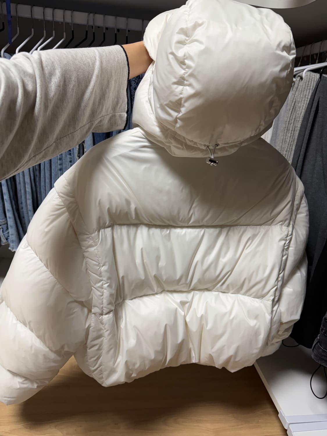 프라다 리나일론 컨버터블 패딩 36 상품이미지5