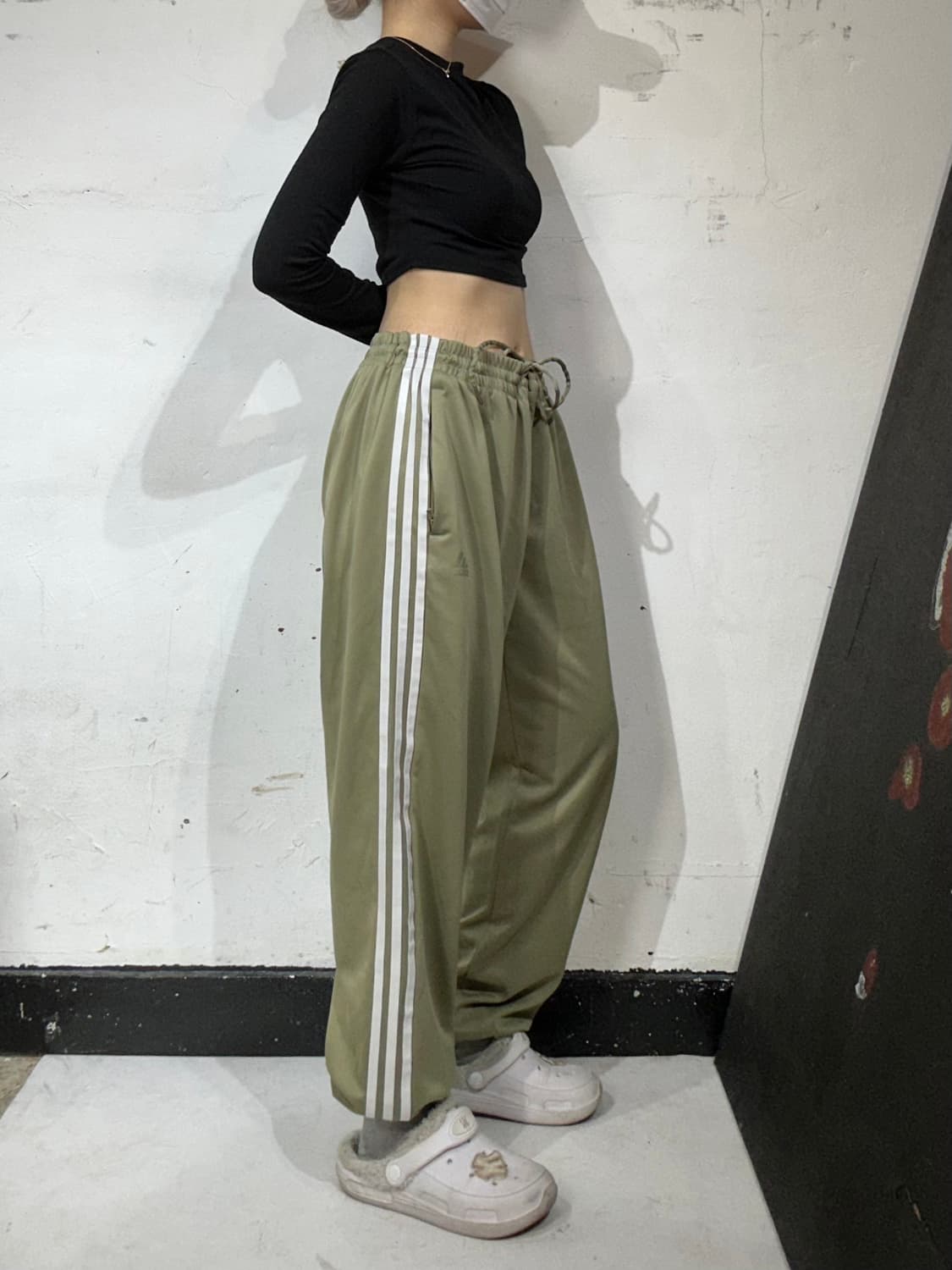  아디다스 카키 와이드 삼선 추리닝 바지 댄스 트레이닝 팬츠 2XL 상품이미지1