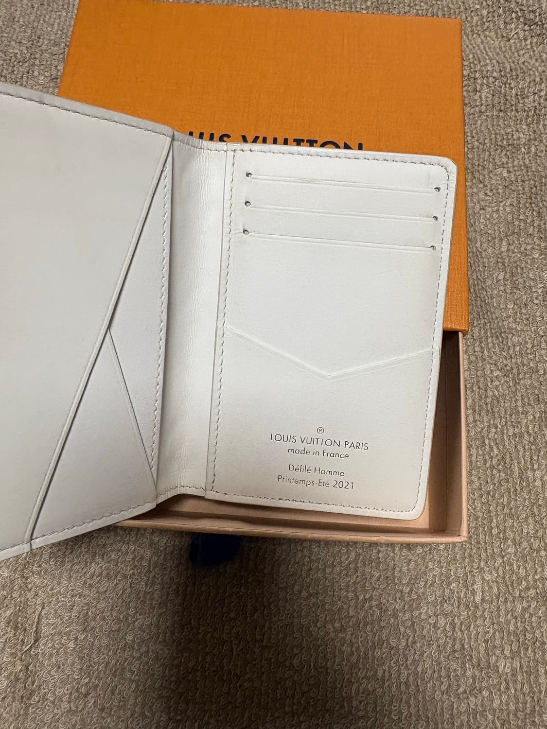 루이비통 토뤼옹 프렌즈 오거나이저 상품이미지5