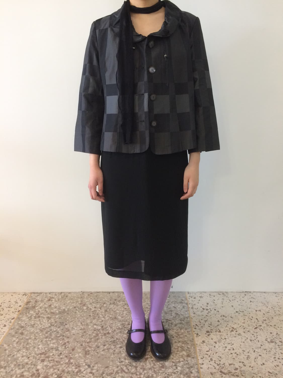 브이넥 블랙 원피스 상품이미지1