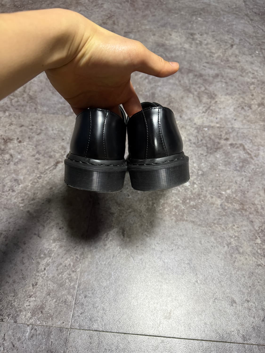 닥터마틴 1461 모노 260 상품이미지3