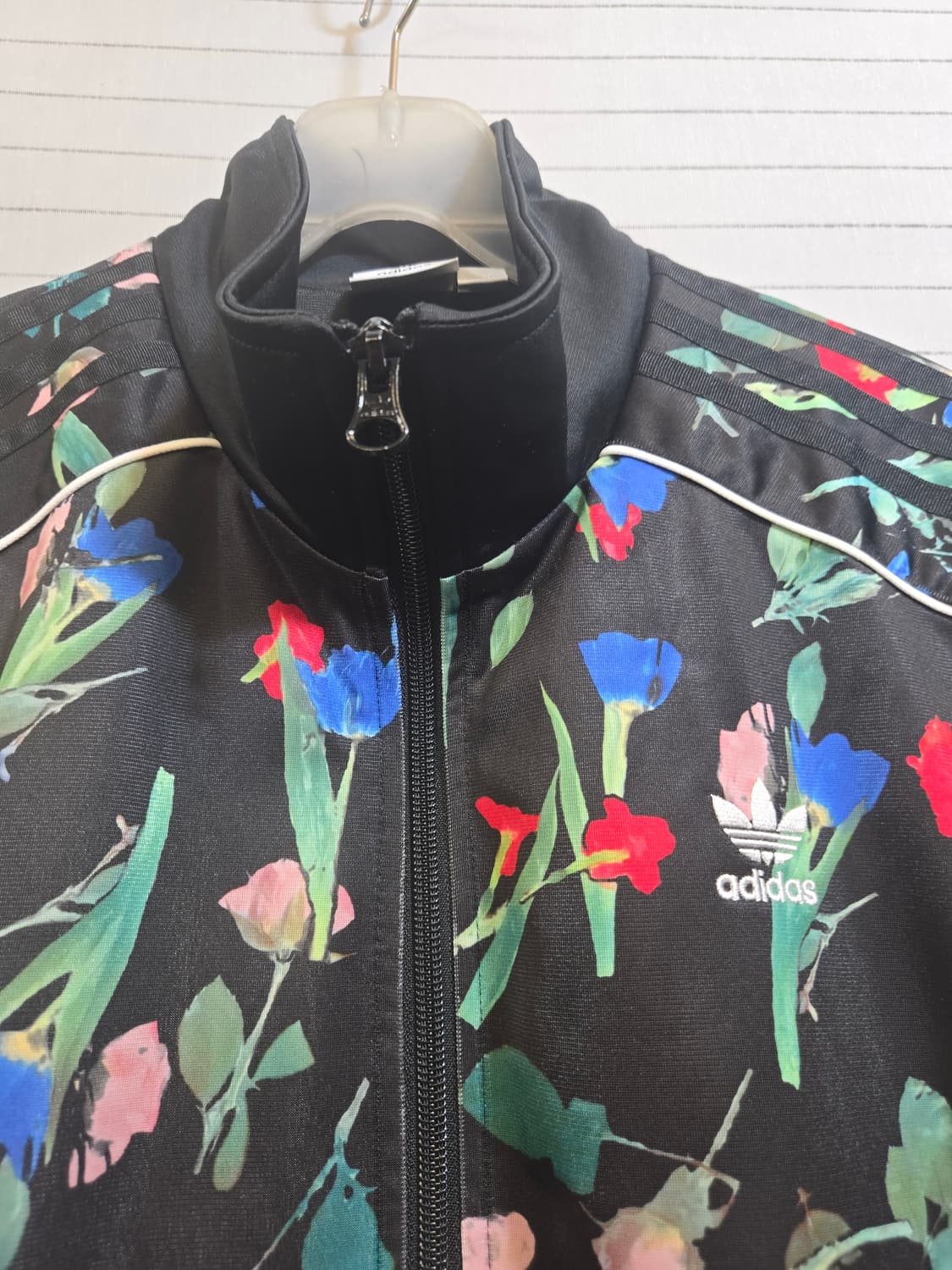 아디다스 플라워 벨리스타 트랙탑 블랙 상품이미지5