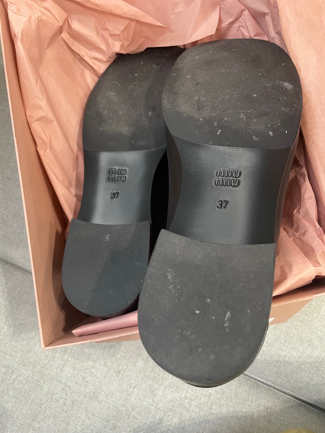 미우미우 페니로퍼 써클로고 37 상품이미지6