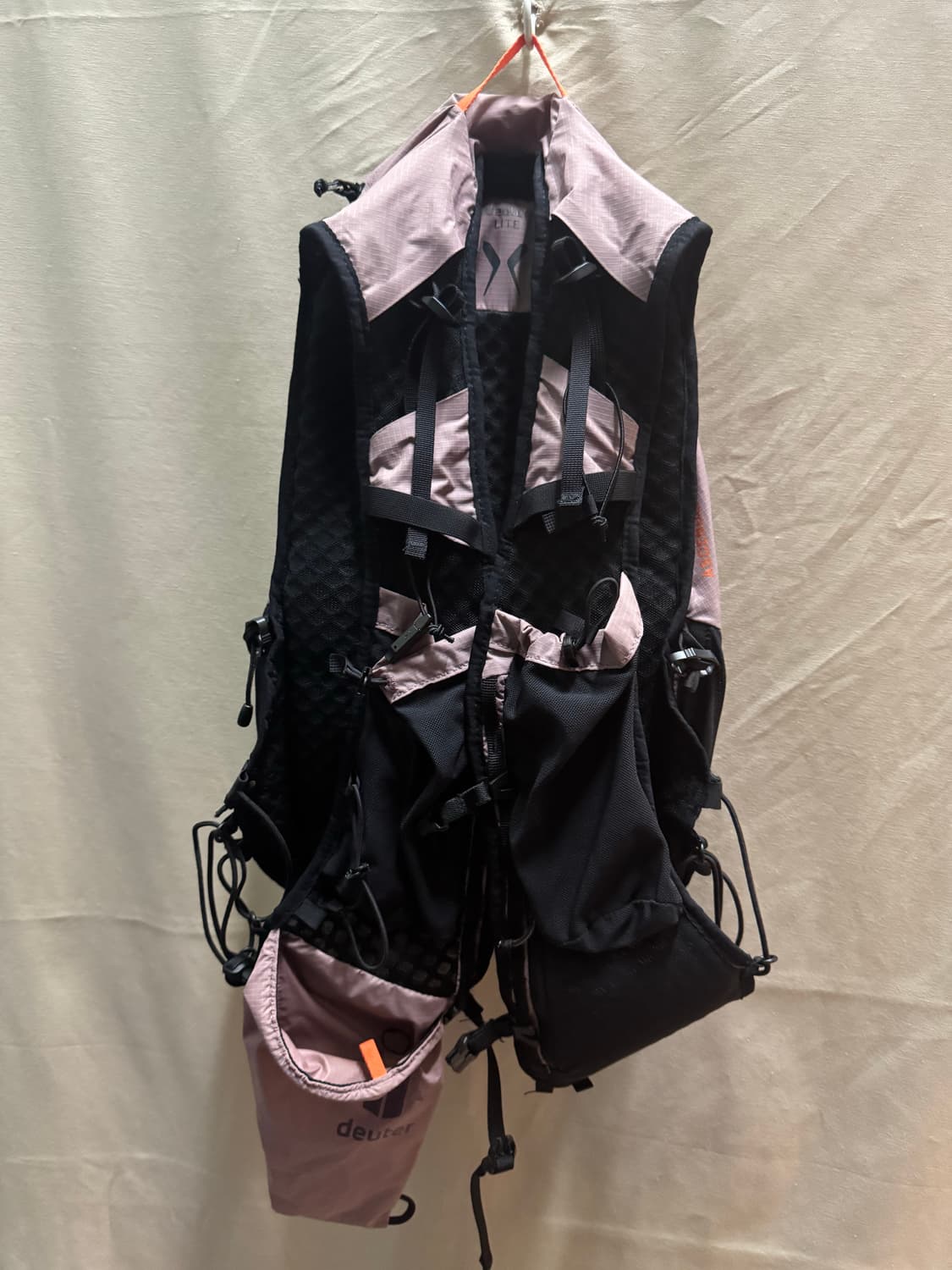 도이터 어센더 13 러닝 백팩 처분  상품이미지2