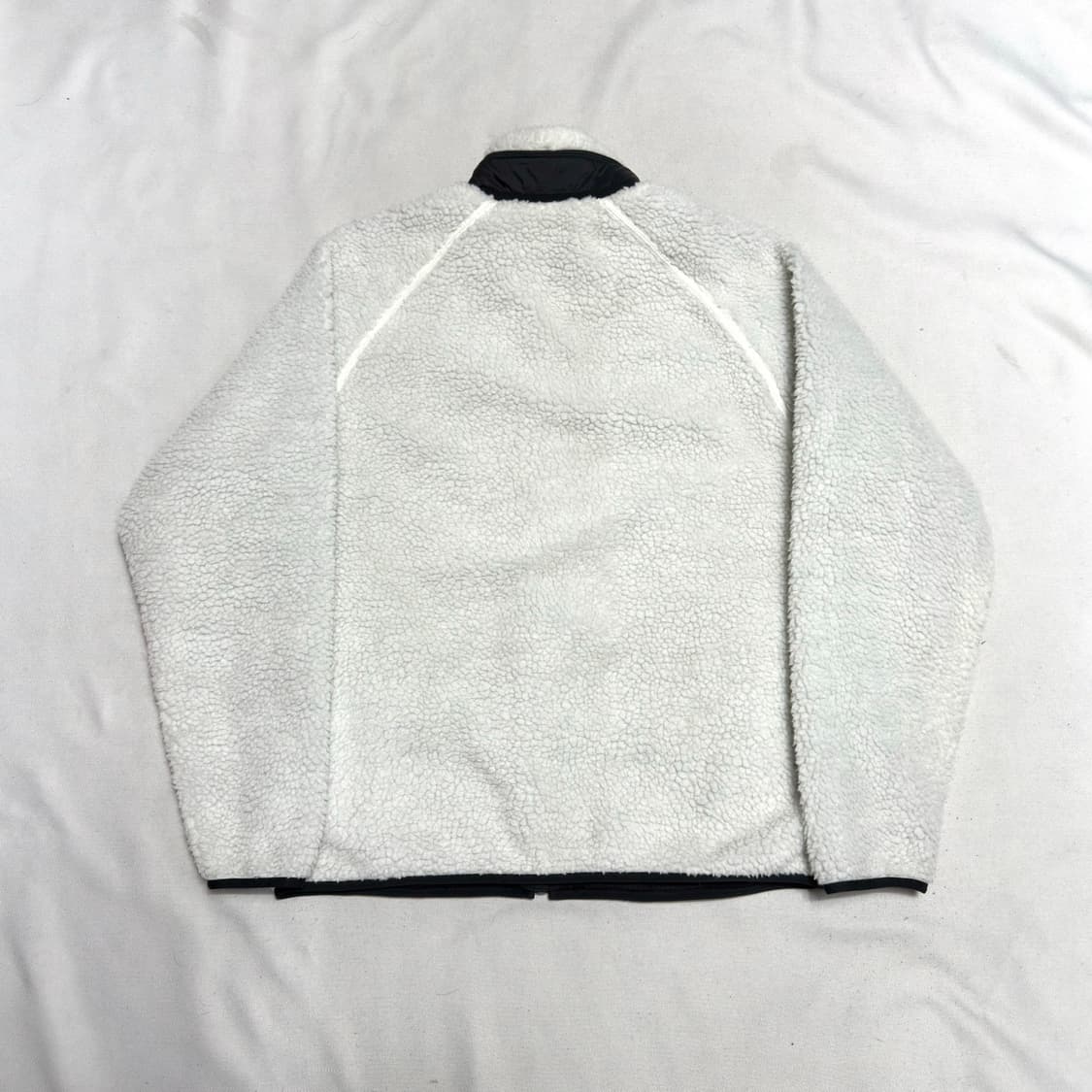 M 칼하트 WIP 화이트 플리스 상품이미지3