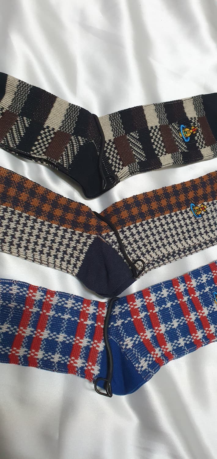 레드 블루 브라운 블랙 화이트 믹스 듀얼 체크 비비안웨스트우드 양말  상품이미지5