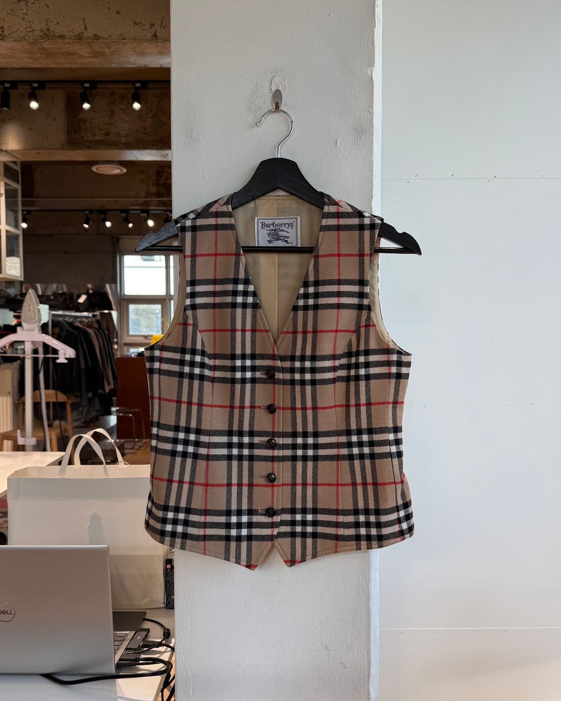 버버리 브라운 노바체크 베스트  상품이미지2