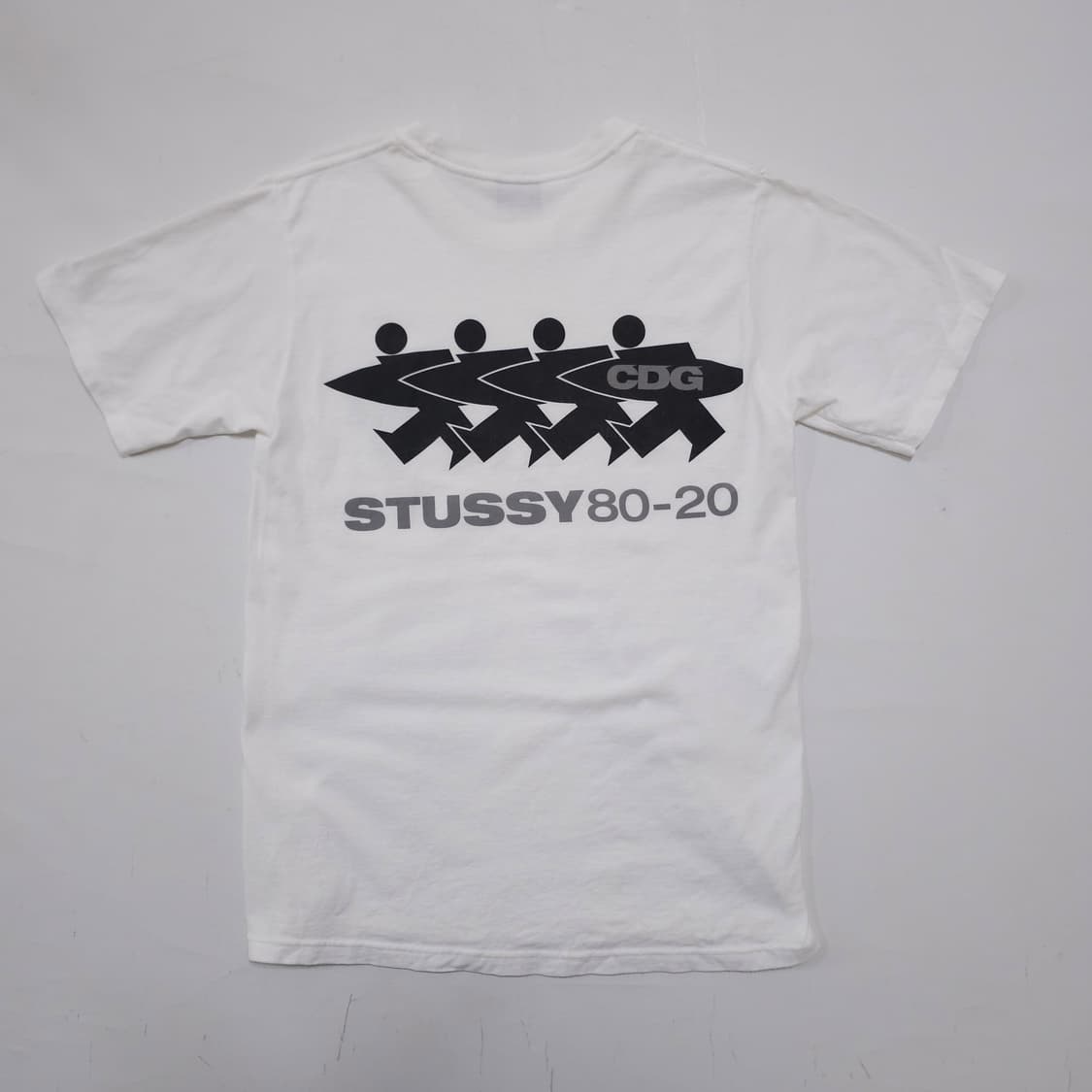 스투시x꼼데가르송 서프맨 반팔티 상품이미지5