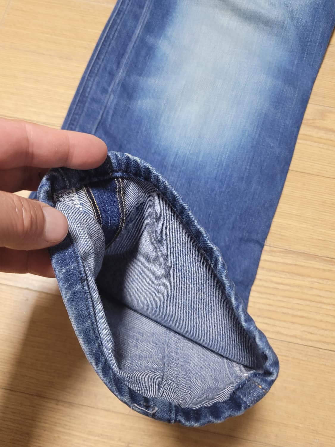 디젤 남성 네이비 워싱 데님팬츠 상품이미지4
