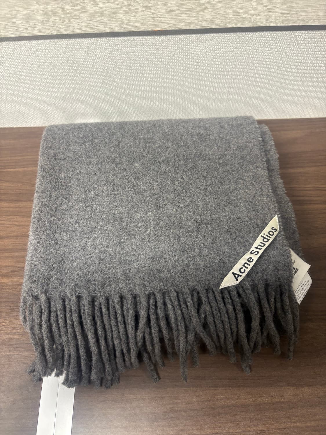 ACNE STUDIOS 아크네스튜디오 와이드 머플러 상품이미지1