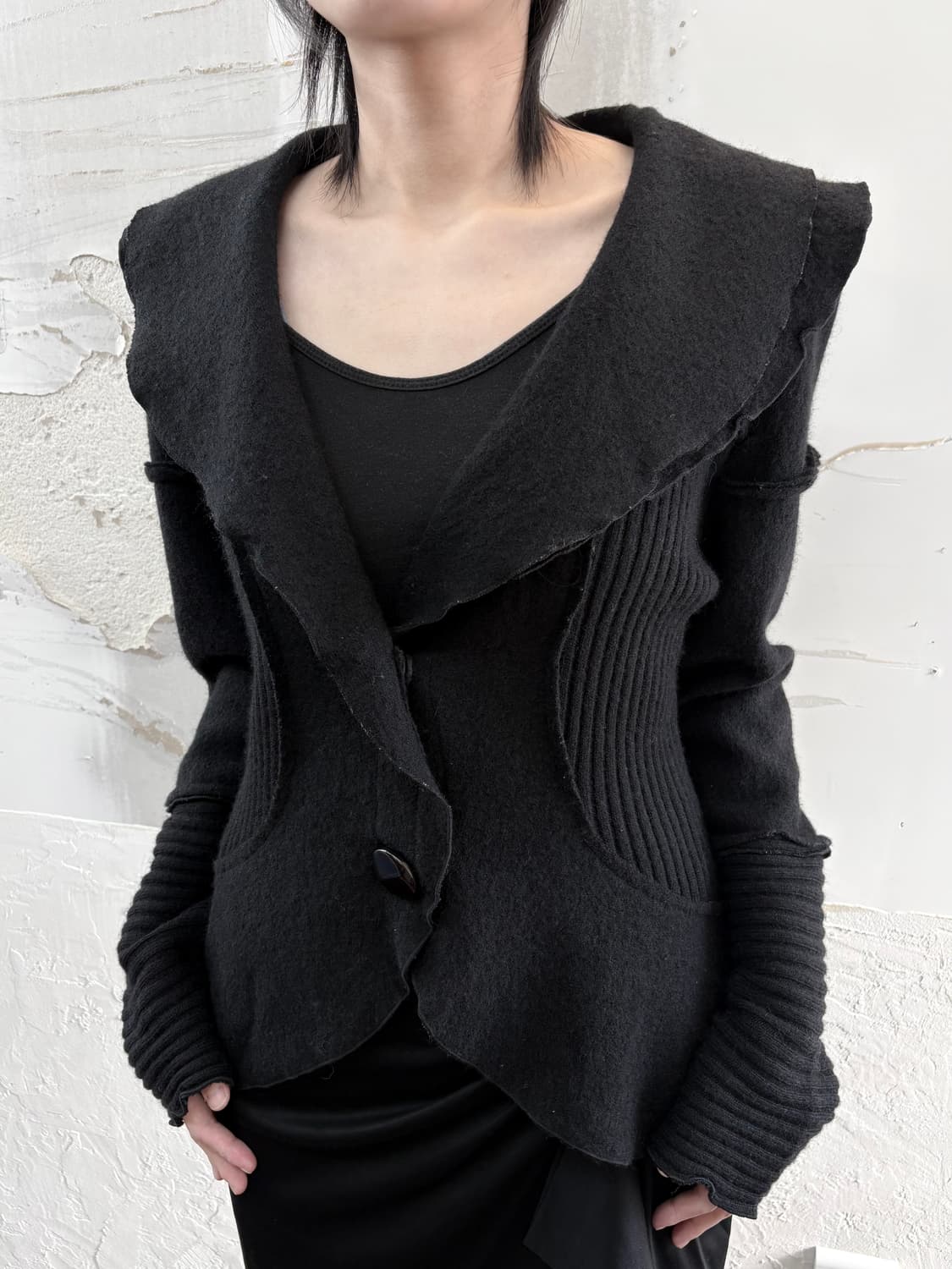 black frill knit cardigan 상품이미지2