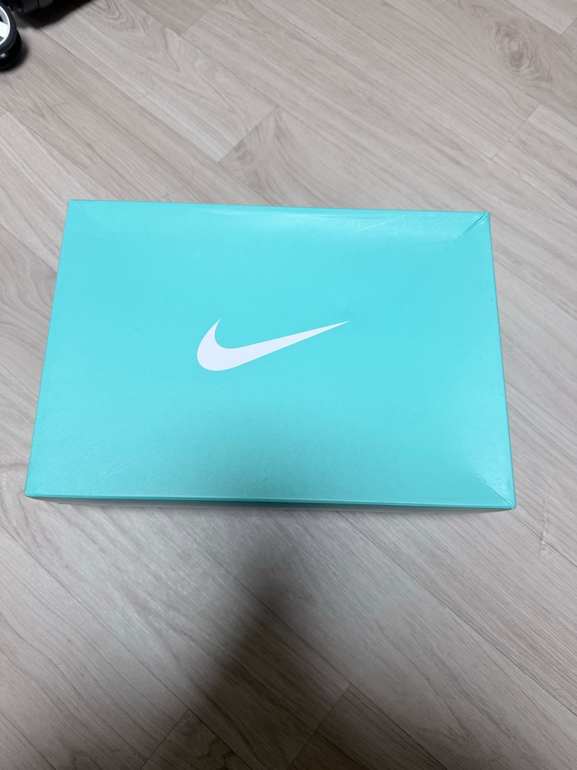 나이키 티파니 포스 박스 265미리 상품이미지1