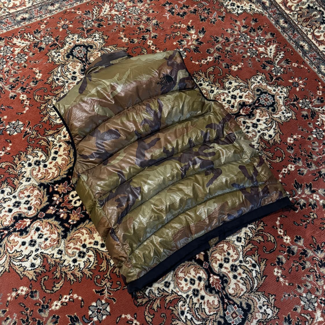 노스페이스 카모 패딩 베스트 (L-XL) 써밋 상품이미지5