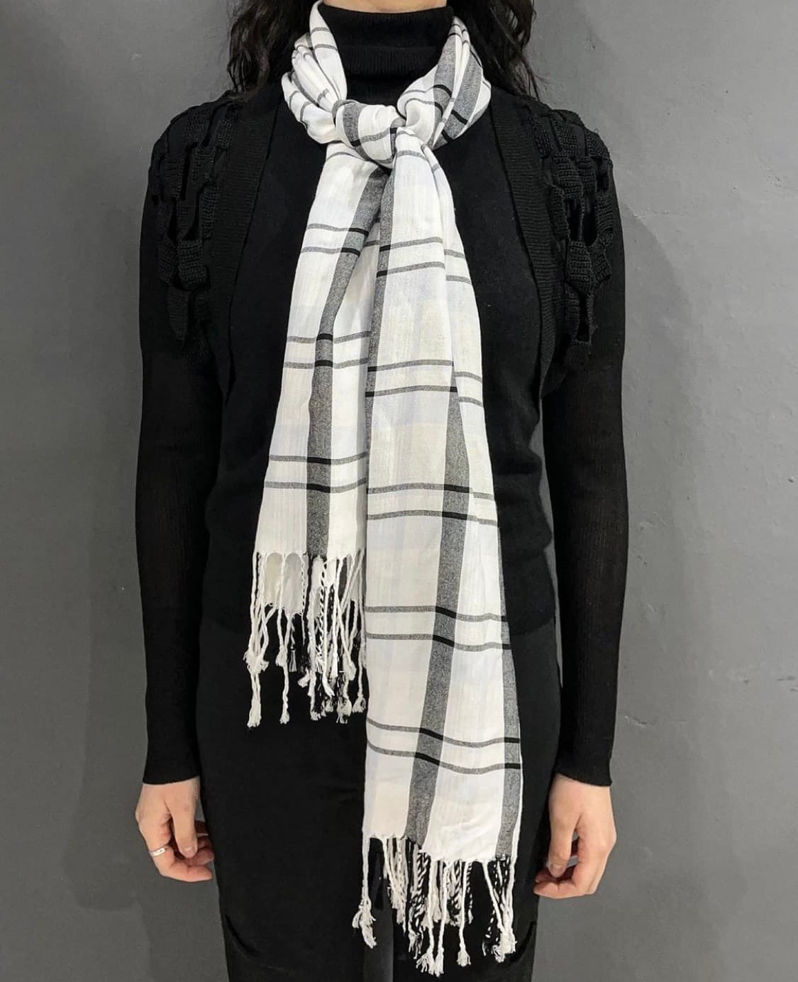 Jayro 레이온 마드라스 체크 패턴 디테일 머플러 상품이미지1