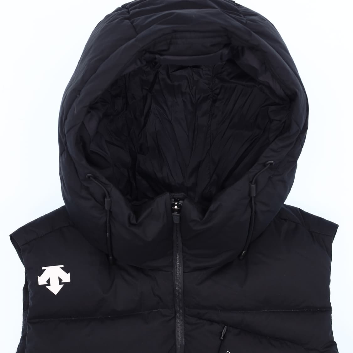 85 데상트 덕다운 후드 패딩 조끼 블랙 N7346 상품이미지3