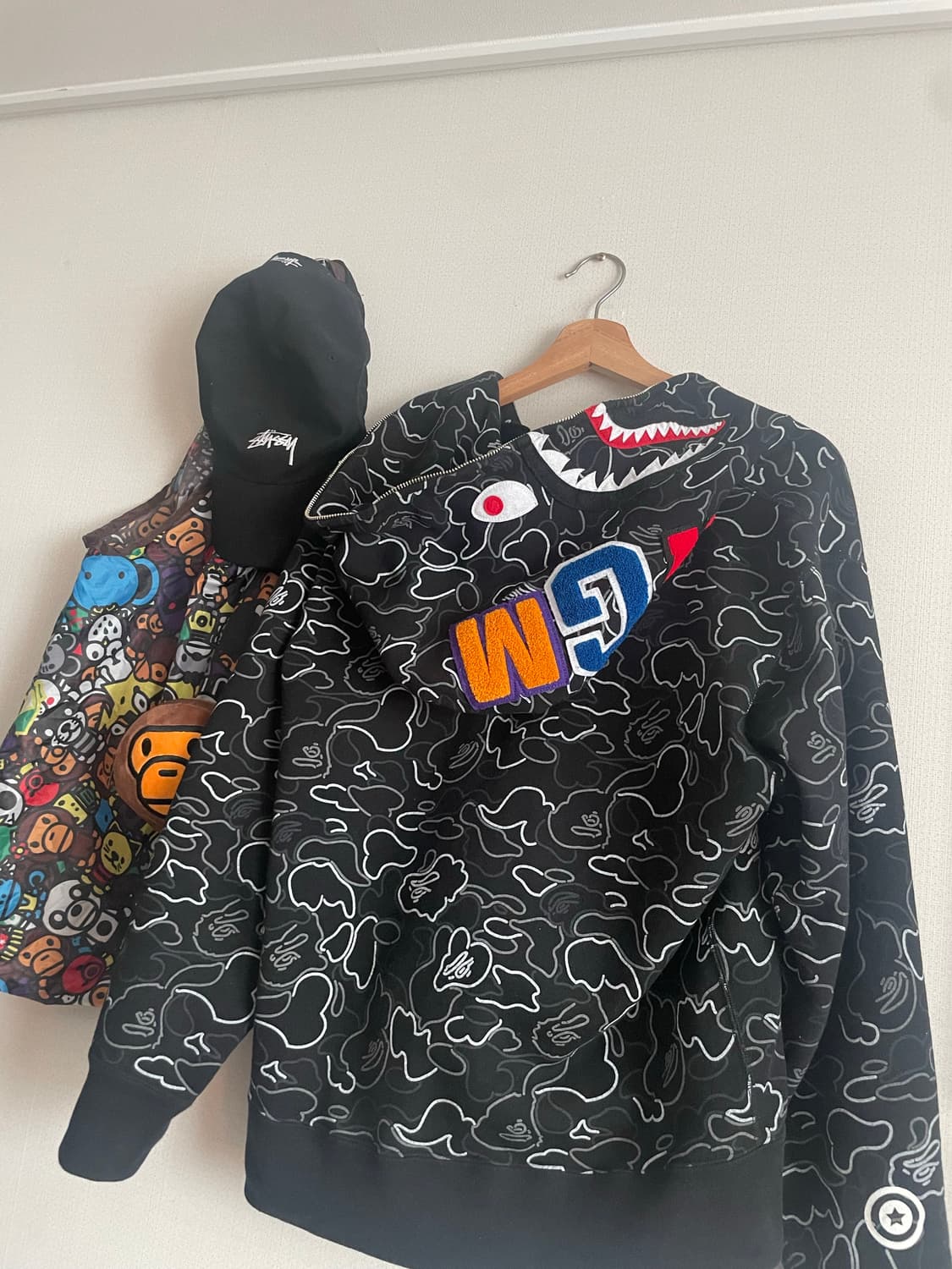 (급처 정품) 베이프 네온카모 샤크후드집업 M 상품이미지5