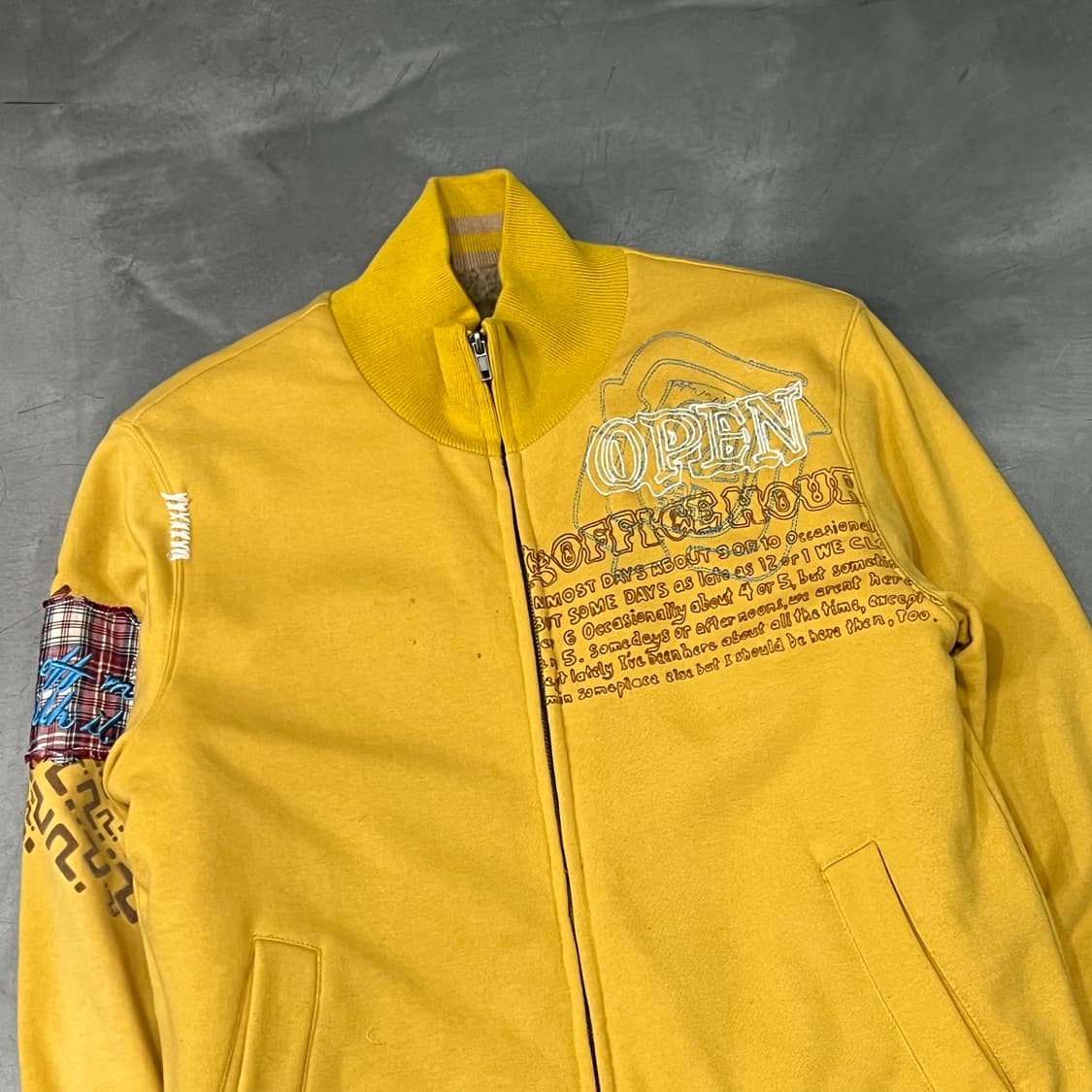 본더치 자수 레터링 퍼 자켓 y15400 상품이미지3