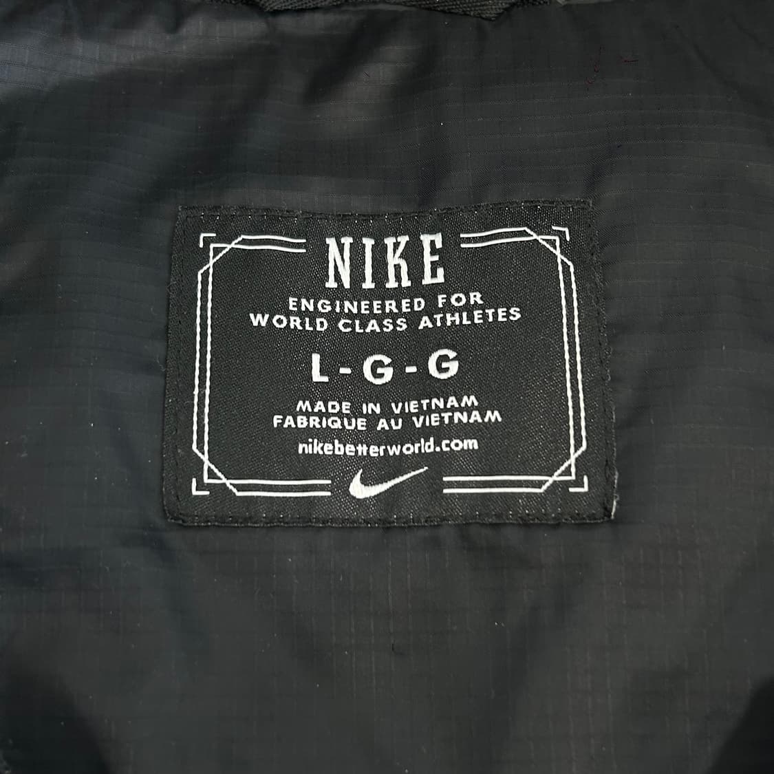 Nike 나이키 블랙 스우시 구스다운 패딩 상품이미지6
