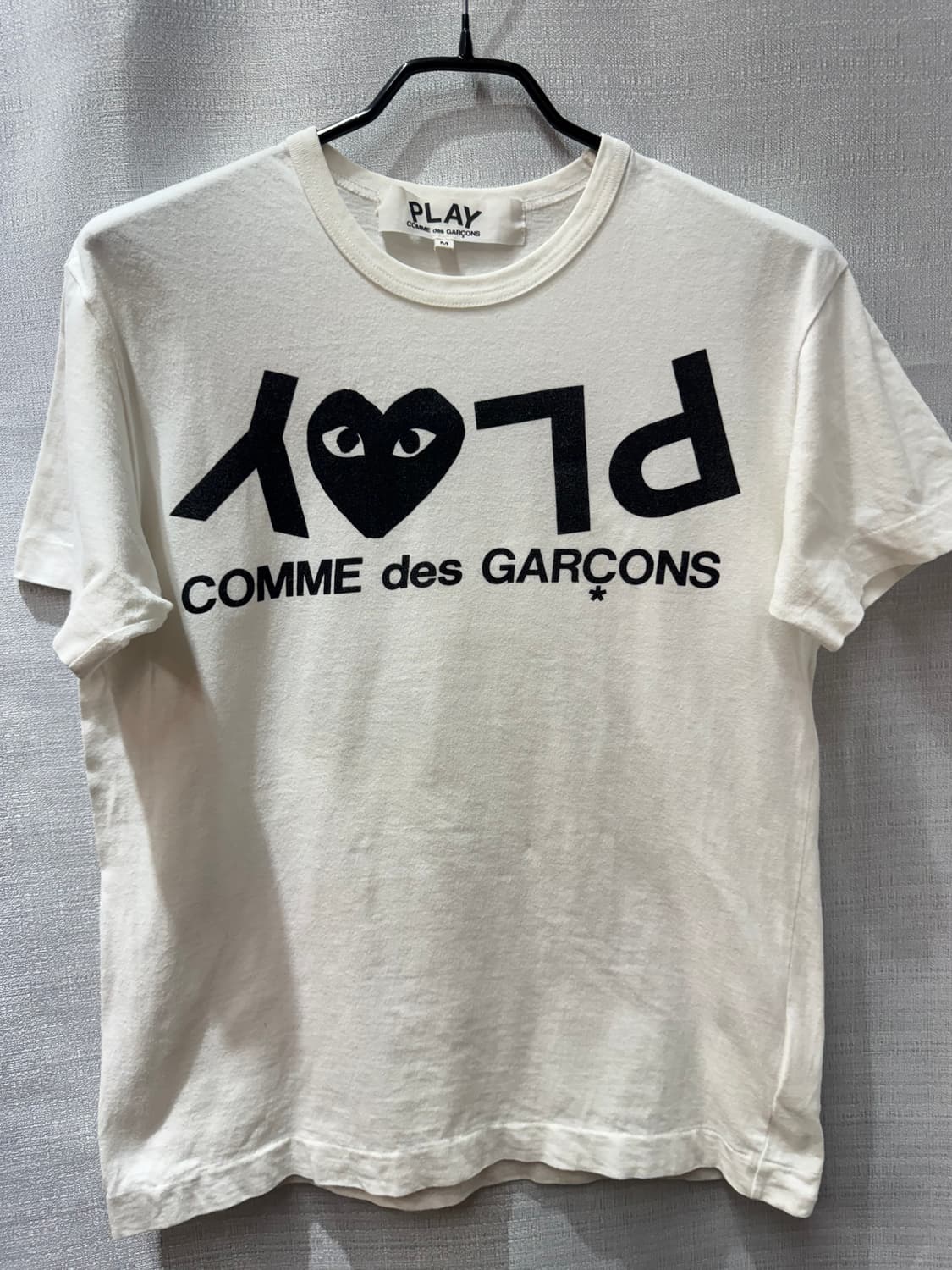 꼼데가르송 인버티드 로고 반팔티 M(S~M) 상품이미지1