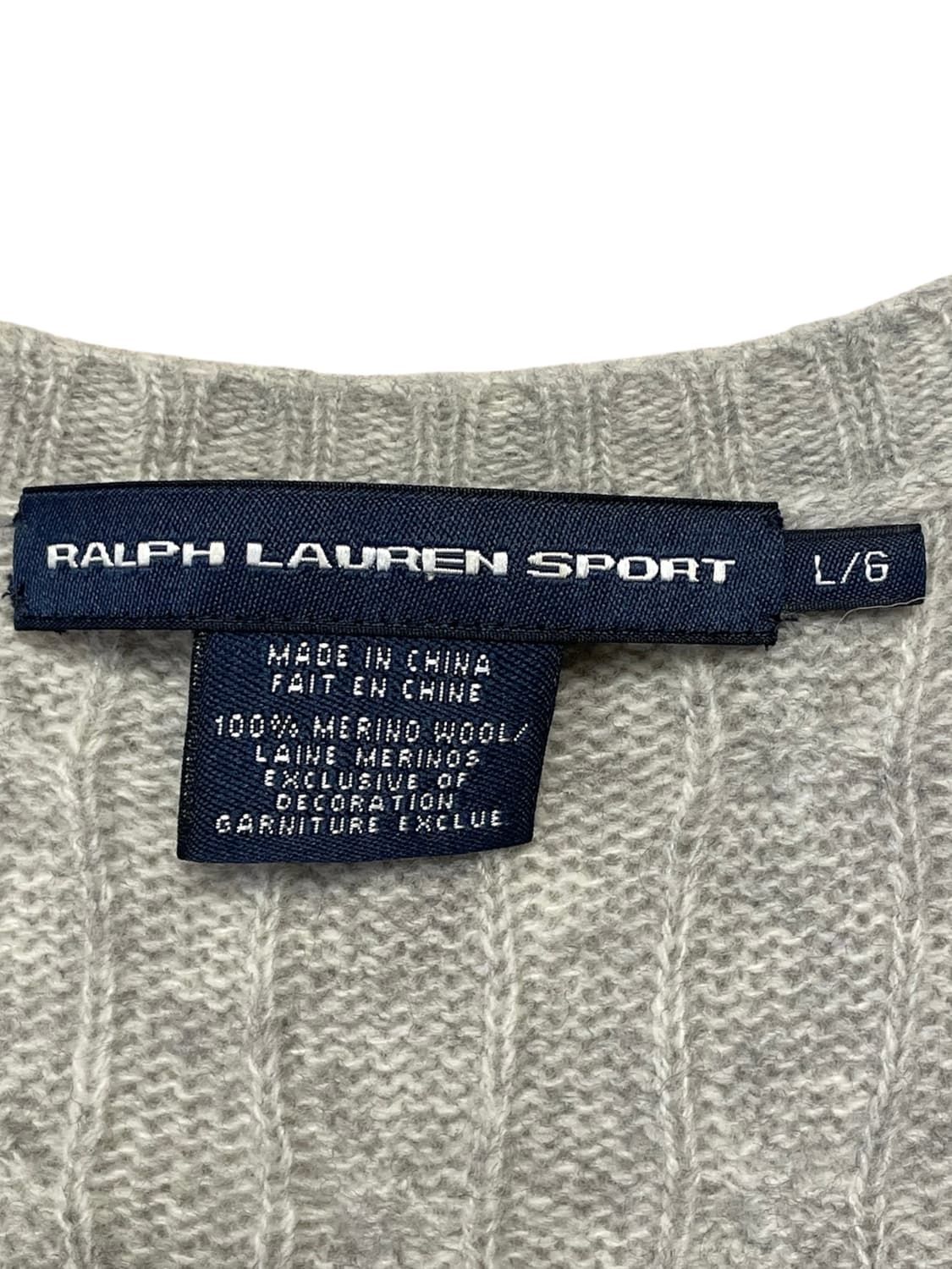 그레이 폴로 브이넥 니트 상품이미지5