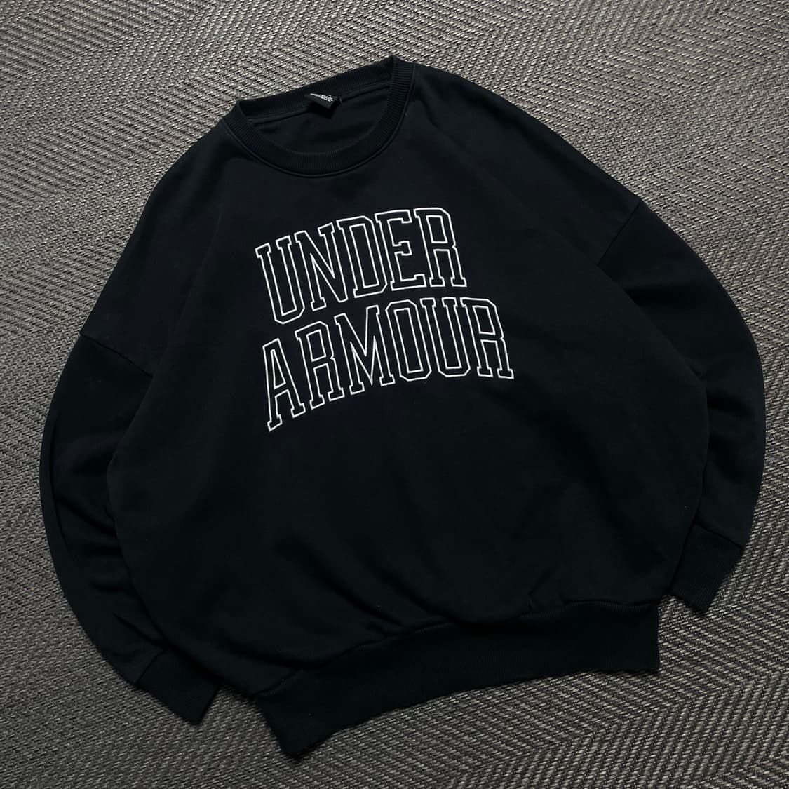 언더아머 빅로고 헤비웨이트 박시핏 크루넥 맨투맨y 5313 상품이미지1