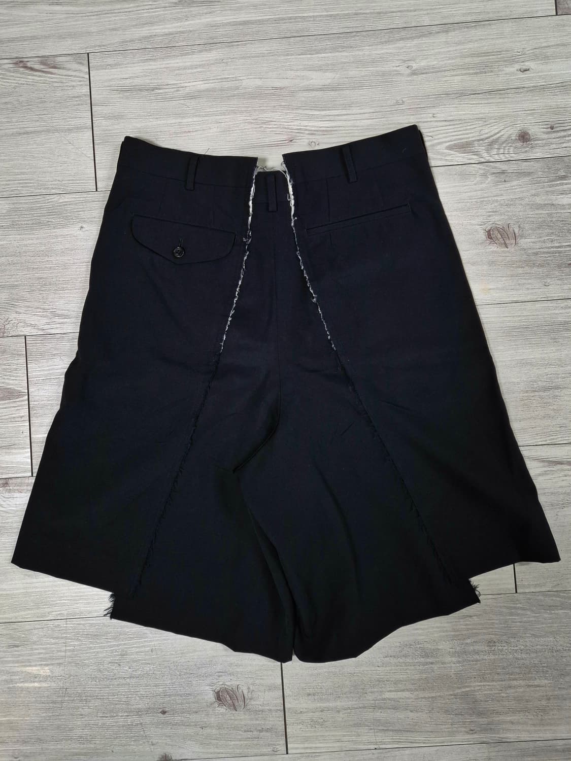 꼼데가르송 옴므플러스 절개 쇼츠 반바지 M 상품이미지2