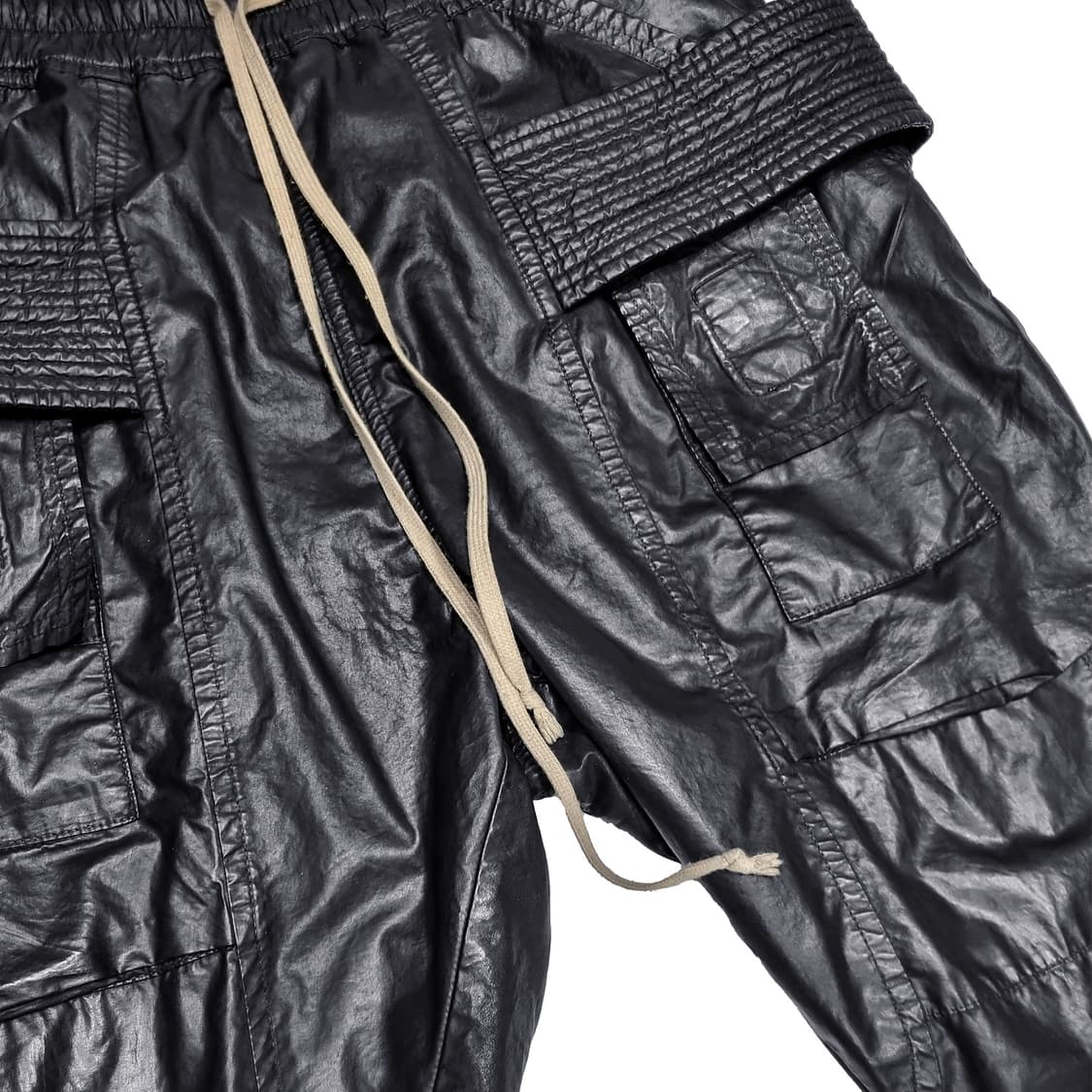 릭오웬스 - 13SS DRKSHDW 크리치 코팅 카고 팬츠 - 블랙 -  상품이미지3