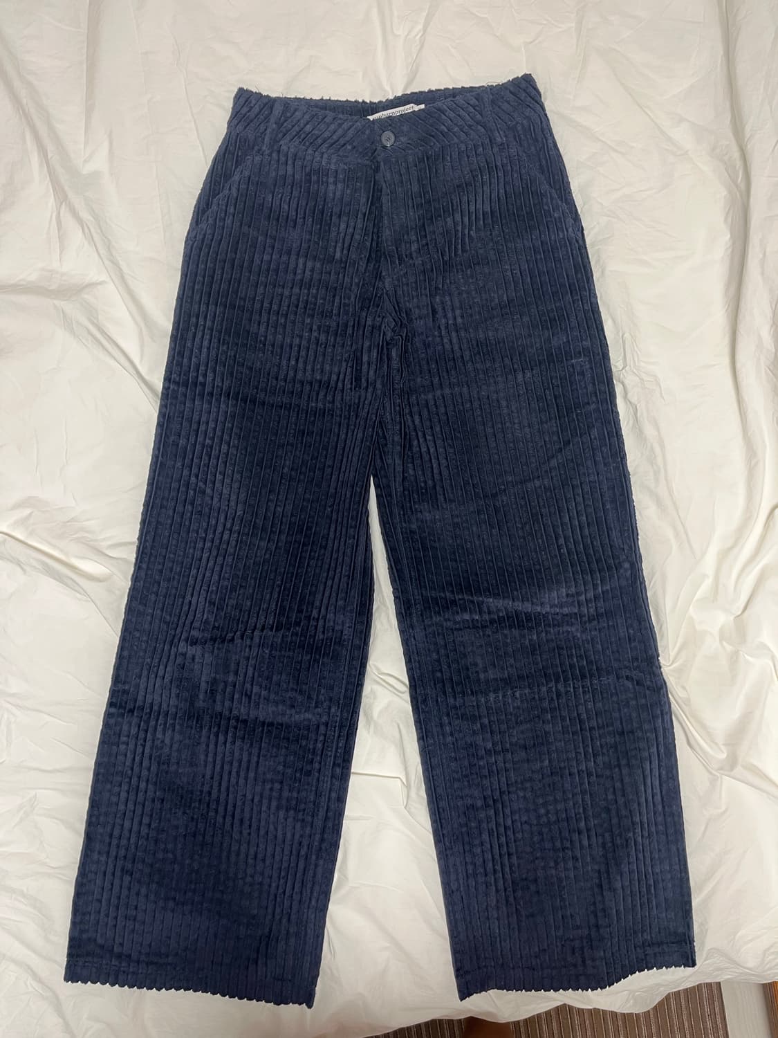 썬번프로젝트 코듀로이 네이비 팬츠 상품이미지1