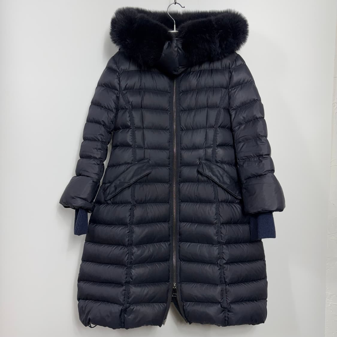 손정완 구스패딩 55사이즈, 폭스퍼 모자, 예쁘고 고급져요 상품이미지1