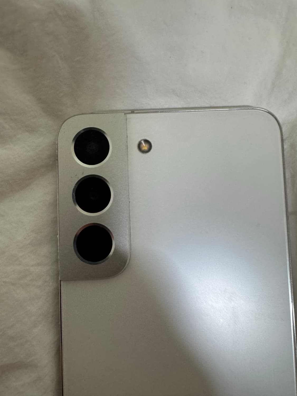 갤럭시s22 256 화이트 상품이미지3