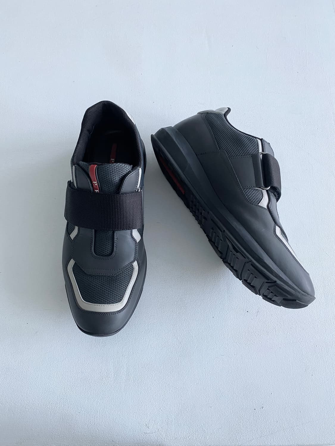 [Prada sport] 벨크로 스니커즈 상품이미지3