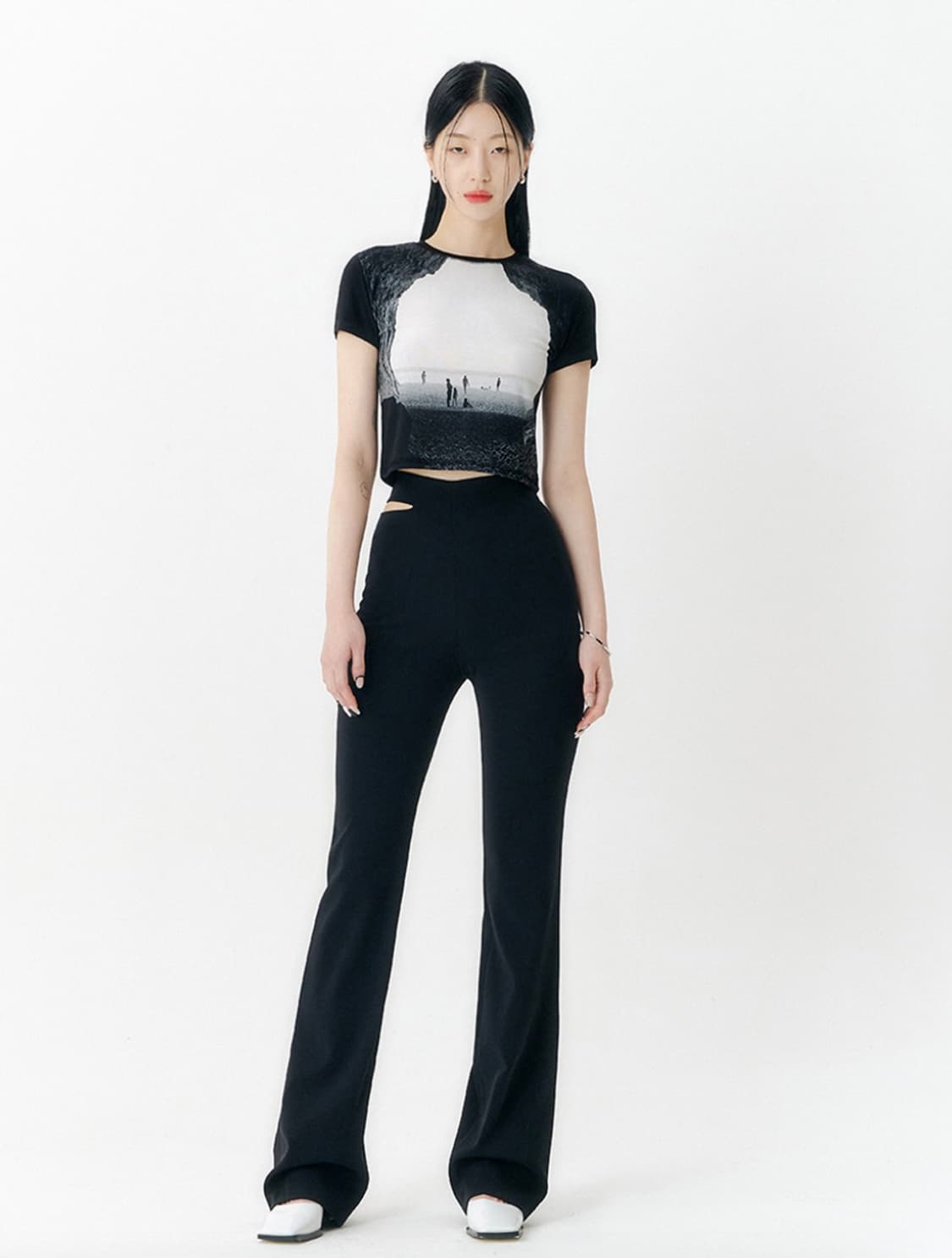 yuse 부츠컷 레깅스 (허리 컷아웃) 상품이미지2