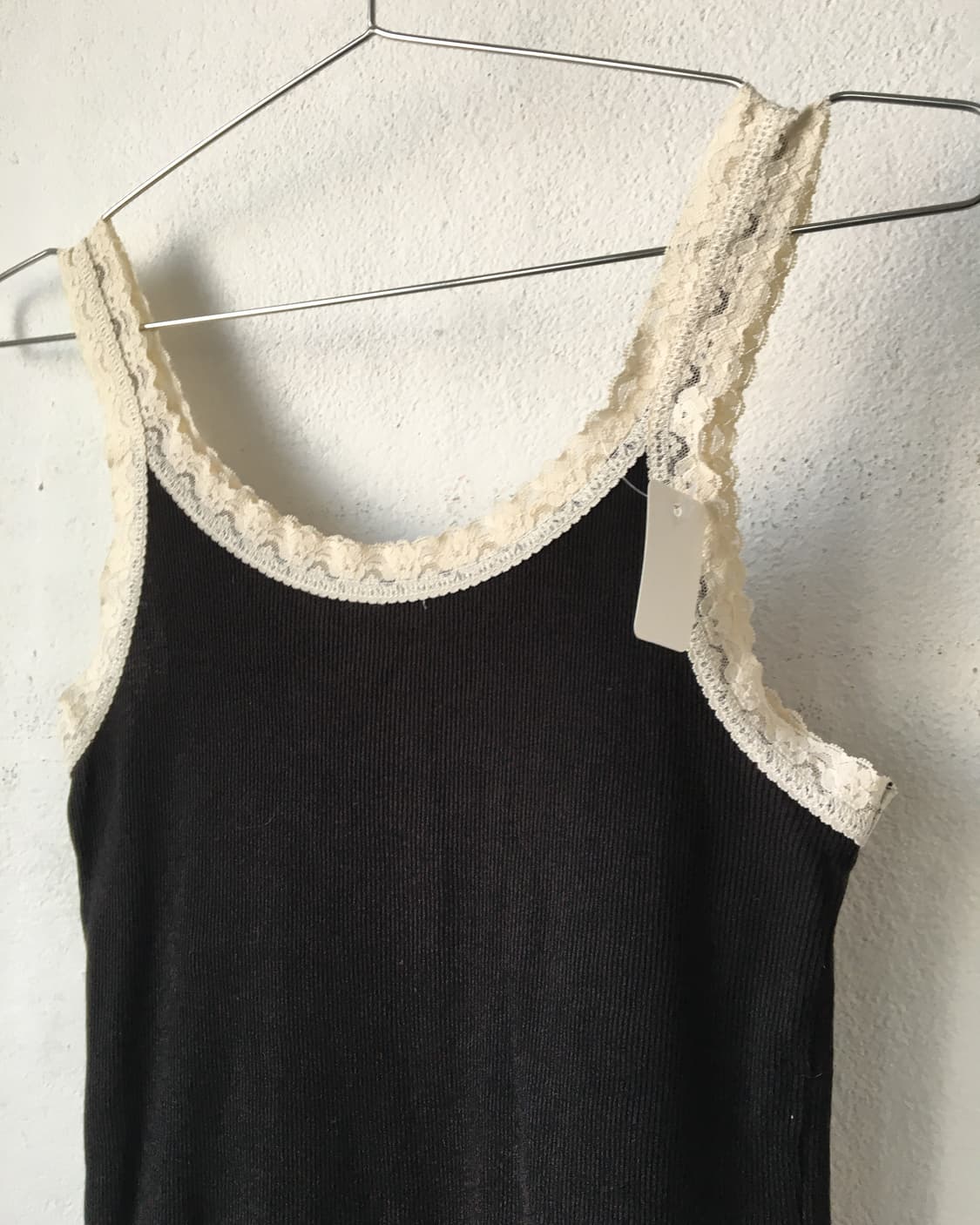 Lace trimming sleeveless 상품이미지2