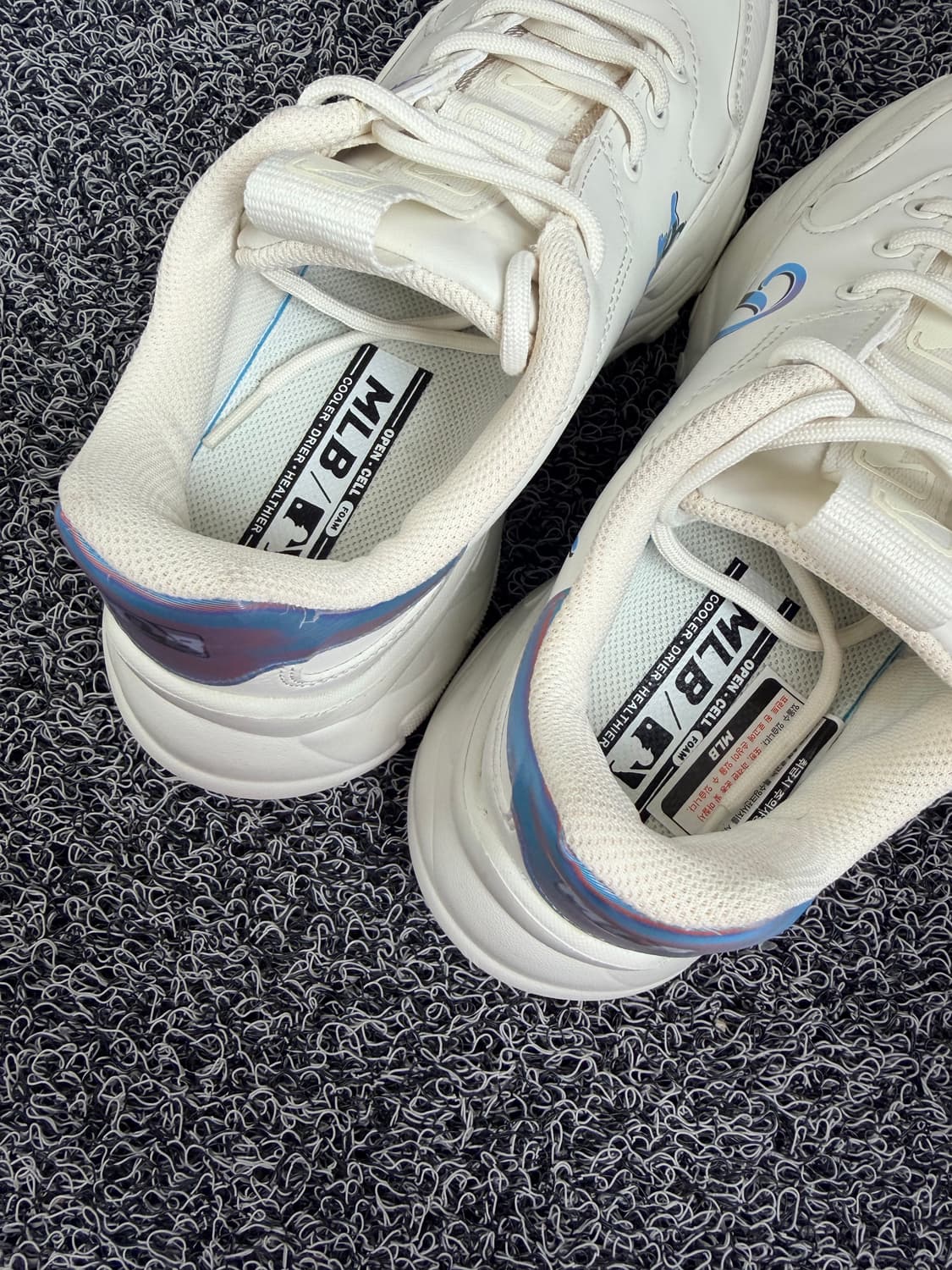 흰색 LA 로고 운동화 어글리슈즈 상품이미지4