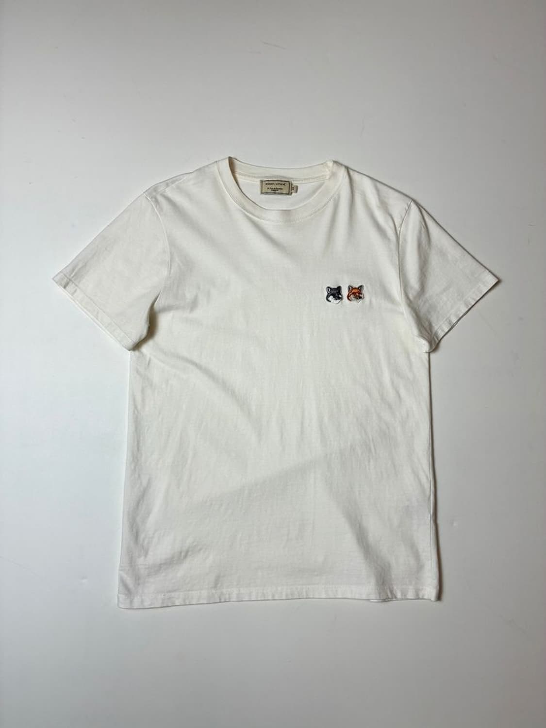 메종키츠네 더블 폭스헤드 패치 반팔 티셔츠 PN8632 상품이미지1