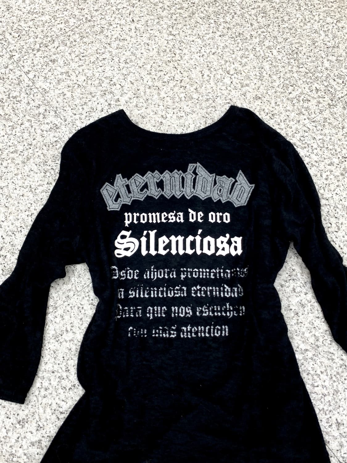Y2K black lettering long sleeve  상품이미지5