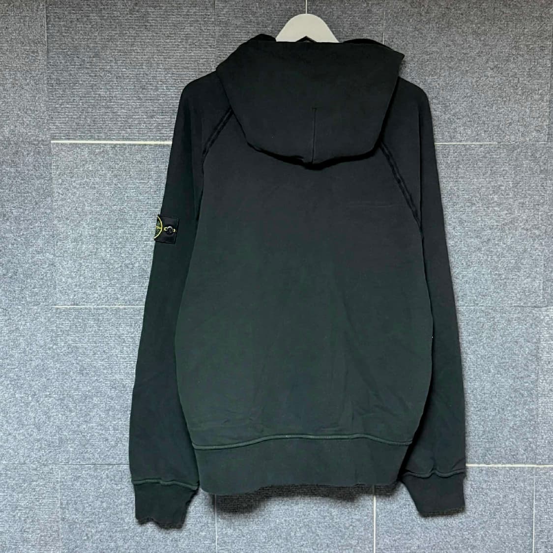 스톤아일랜드 후드티 상품이미지2