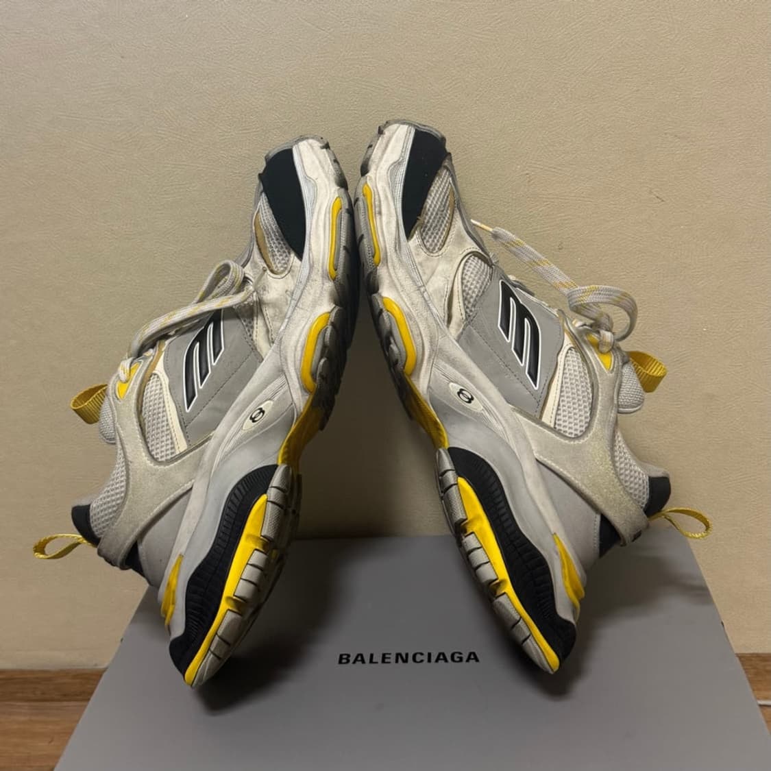 (44) 발렌시아가 카고 스니커즈 그레이 블랙 옐로우 상품이미지6